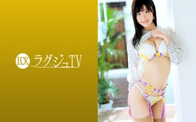 【259LUXU-1315】ラグジュTV 1297 あどけない笑顔が男に触れられるたびに徐々に艶めかしい表情に…。全身を震わせイキ狂う好奇心旺盛な現役大学院生の濃厚セックスを見逃すな！